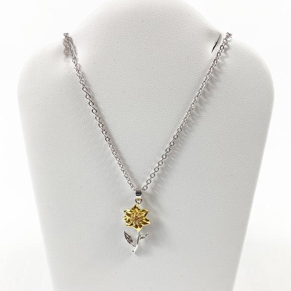 NEW Flower Necklace kids - Picture 1 of 2